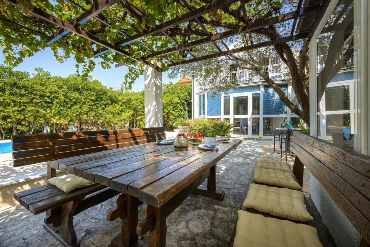 Villa Piano Mlini Luaran gambar